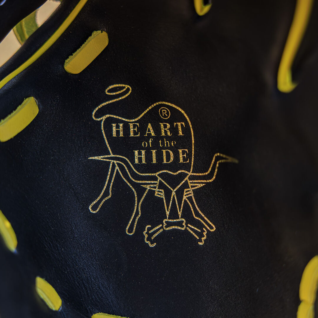Pittsburgh Pirates Heart of the Hide 11.75-Inch Infield Glove - Image 13