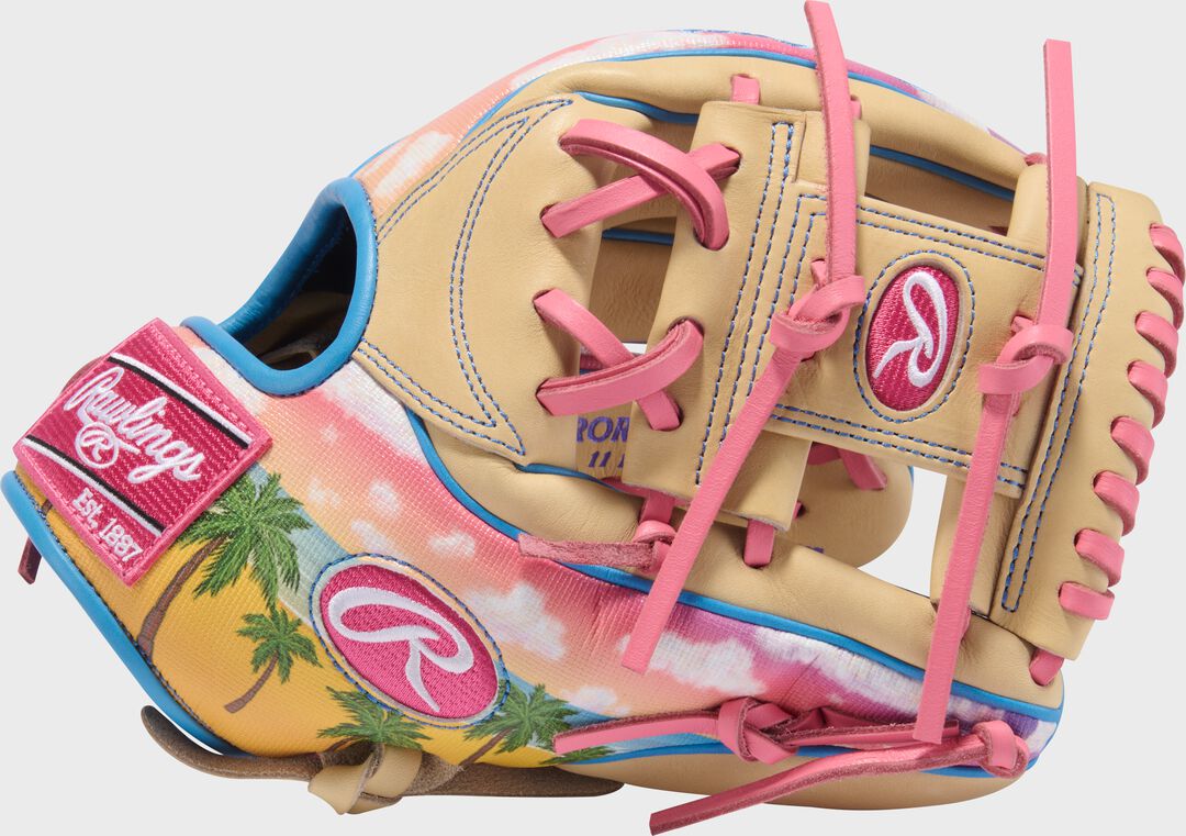 Rawlings 2026 Spring Training Heart of the Hide 11.5 in Glove Right Hand Throw - Image 3