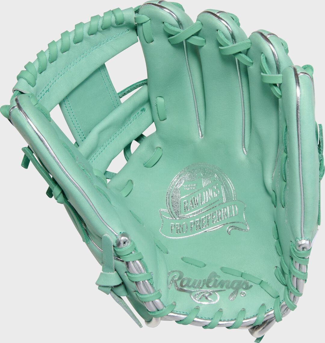 Gameday 57 Series Manny Machado Pro Preferred Infield Glove Right Hand Throw - Image 4